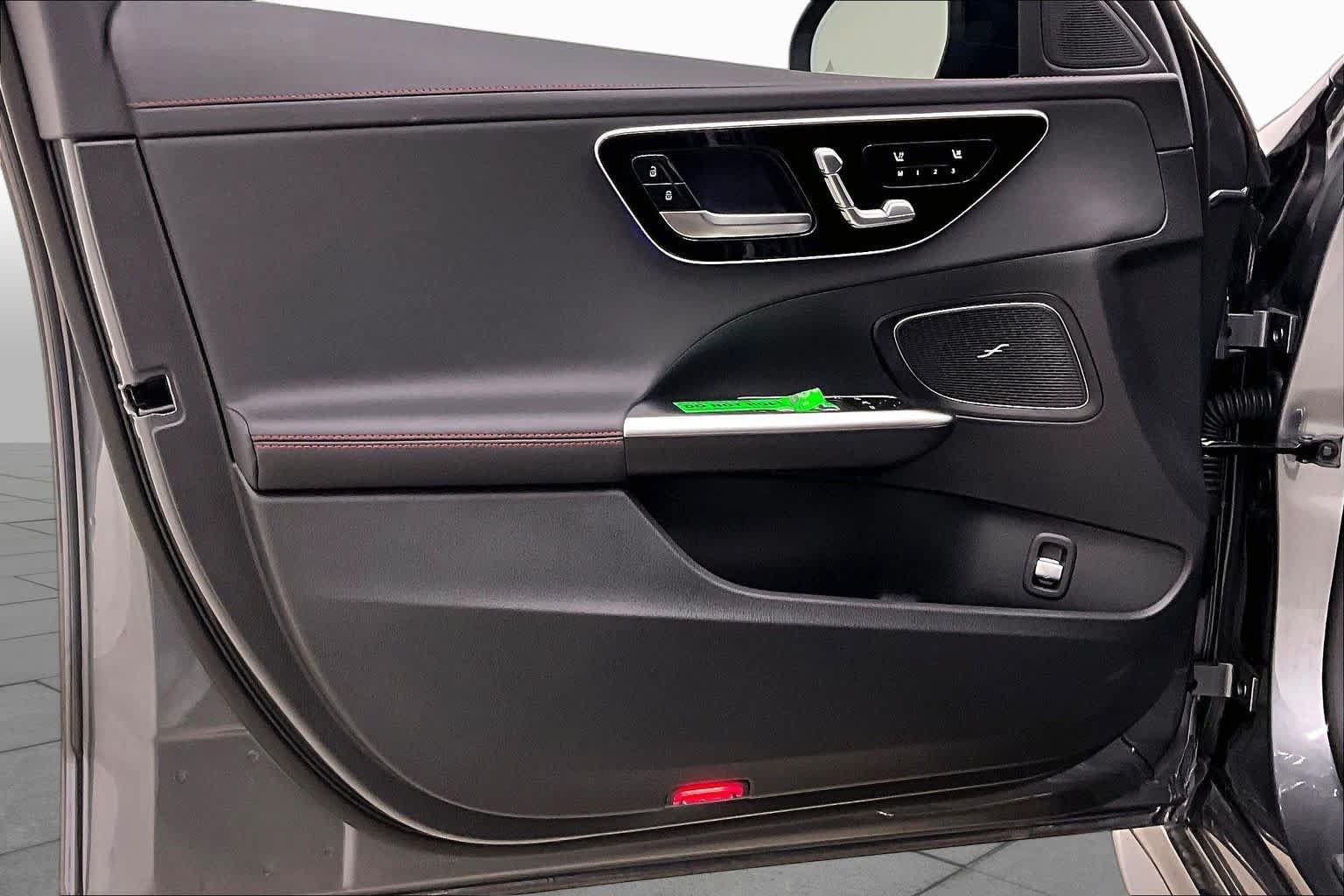 New 2026 Mercedes-Benz C 43 AMG 4MATIC Sedan image 10