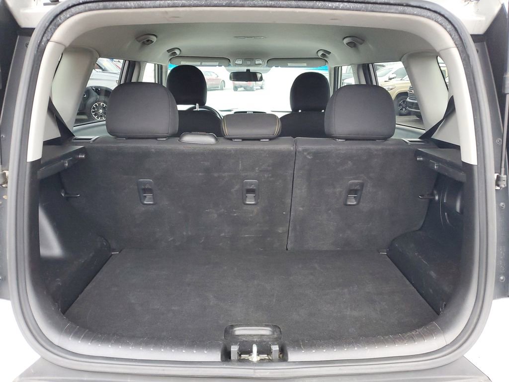 Used 2015 Kia Soul + image 24
