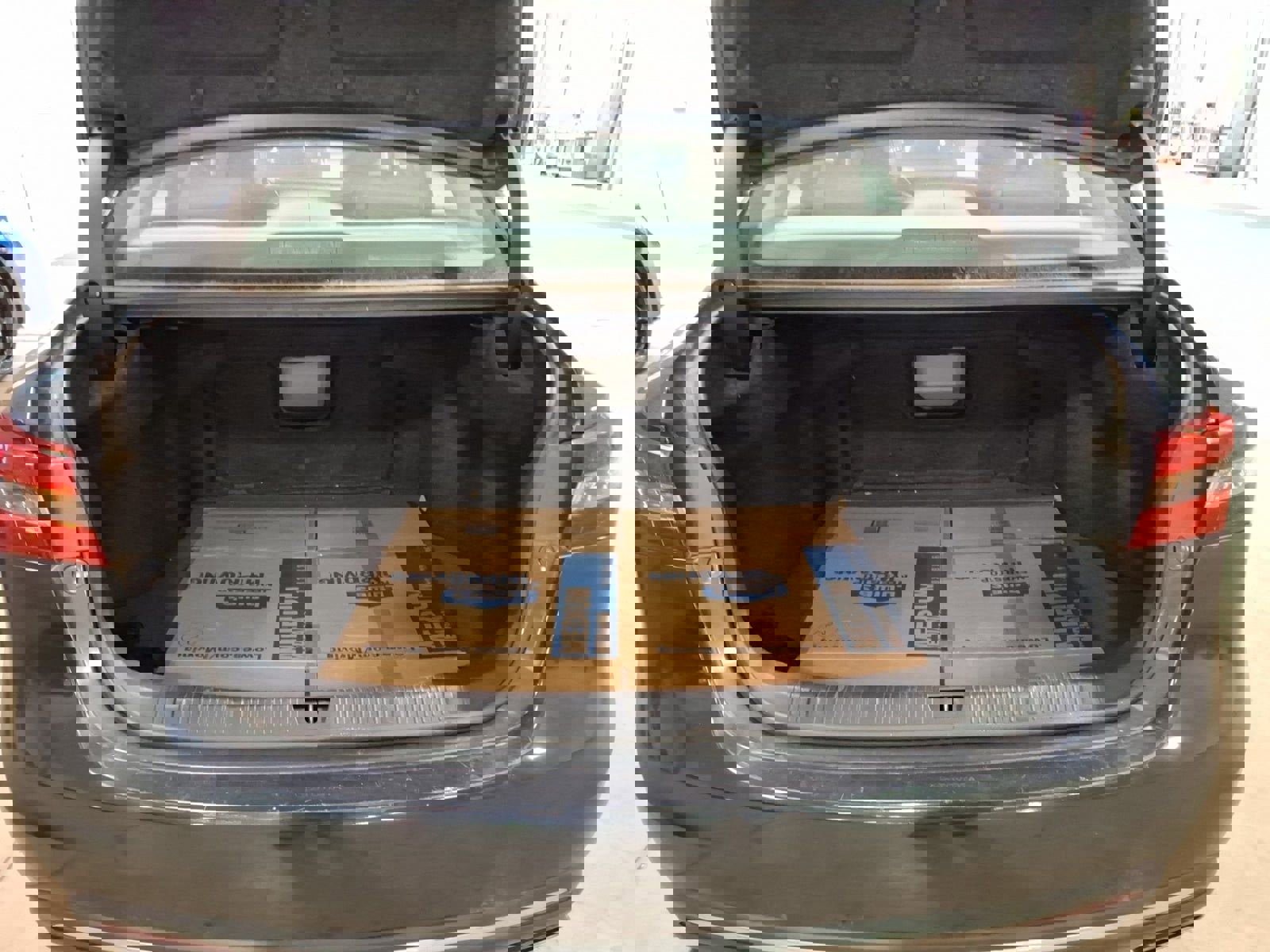 Used 2016 Toyota Avalon Limited image 12