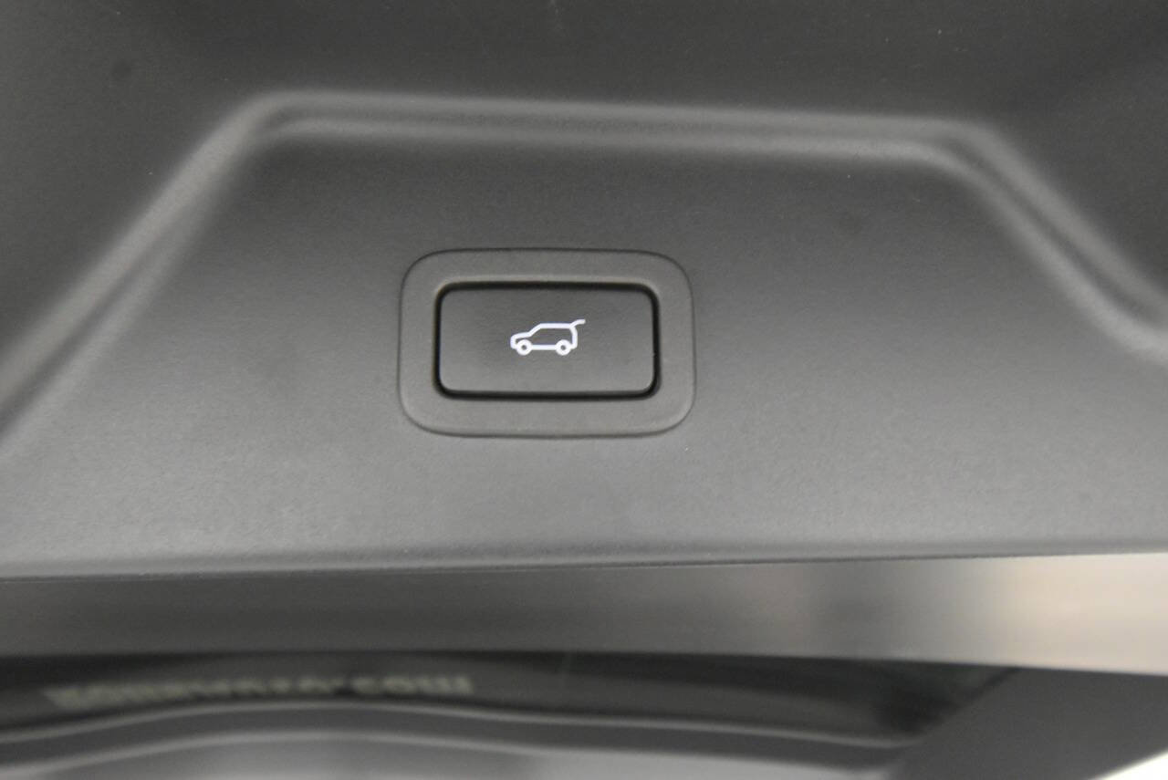 Used 2021 Land Rover Range Rover Westminster Edition image 47