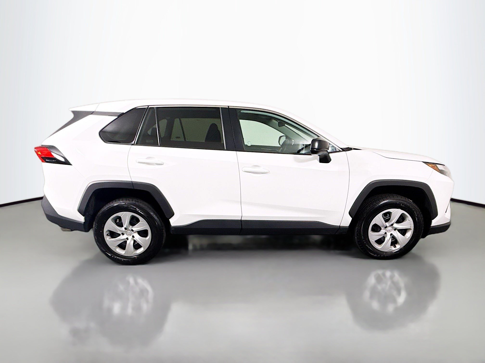 Used 2024 Toyota RAV4 LE FWD image 11