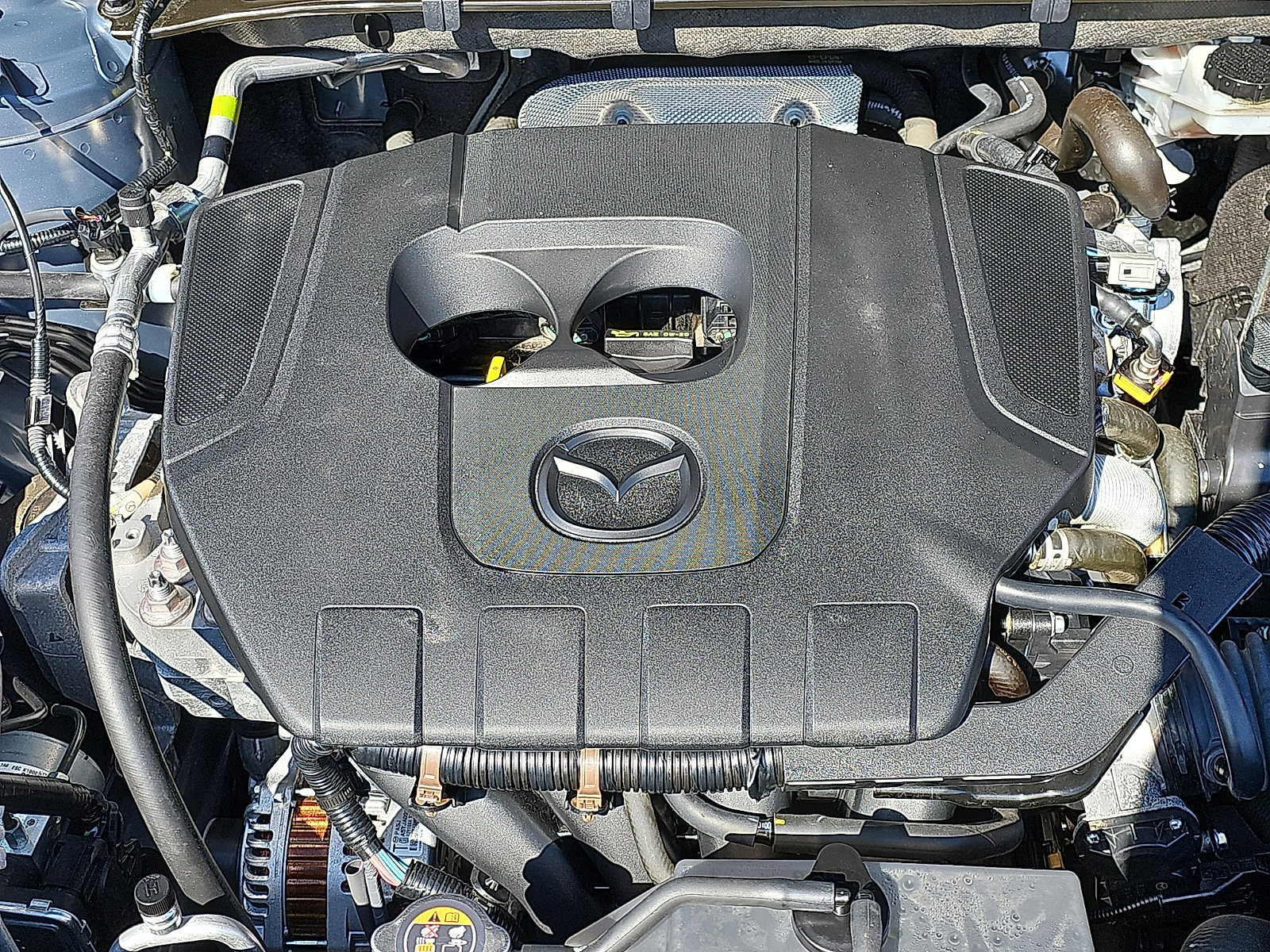 Used 2025 MAZDA CX-5 Carbon Edition image 29