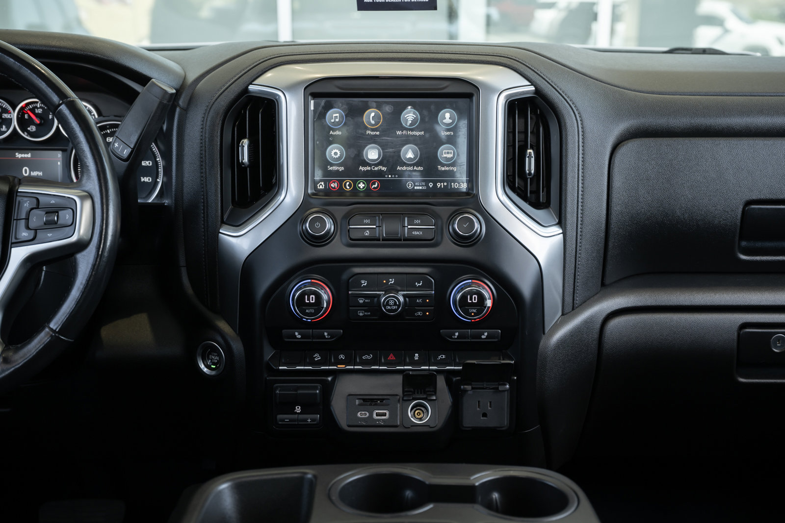 Used 2021 Chevrolet Silverado 1500 LT image 33
