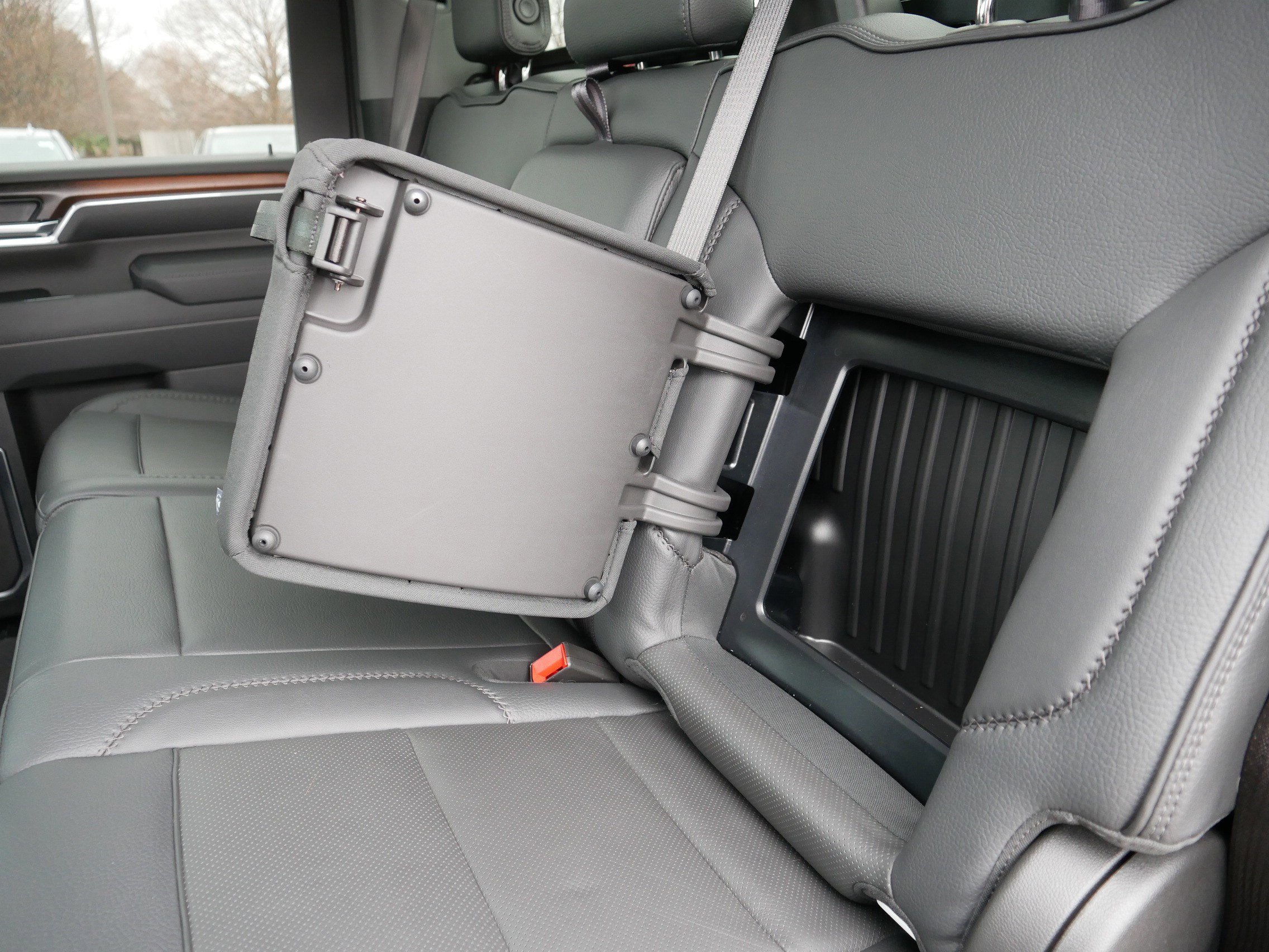 Used 2025 GMC Sierra 3500 Denali w/ Denali Reserve Package image 37