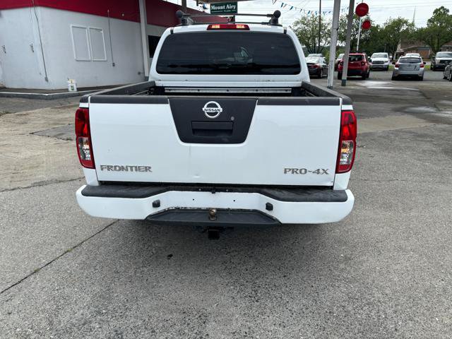 Used 2011 Nissan Frontier PRO-4X w/ Pro-4x Luxury Pkg AWD/4WD image 5
