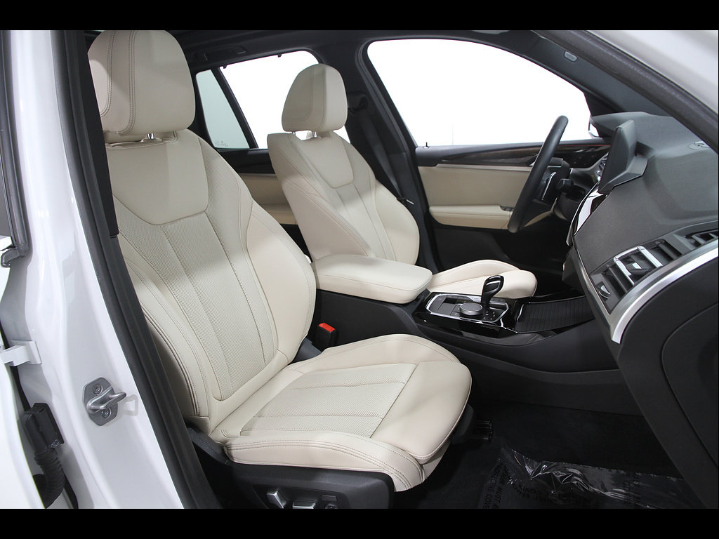 Certified 2024 BMW X3 xDrive30i w/ Premium Package AWD/4WD image 18