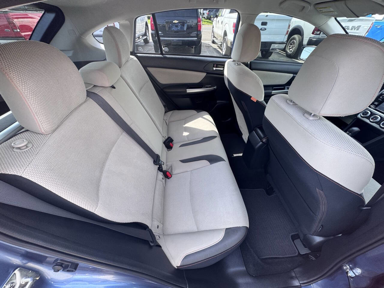 Used 2017 Subaru Crosstrek 2.0i Premium w/ Popular Package #2 image 31