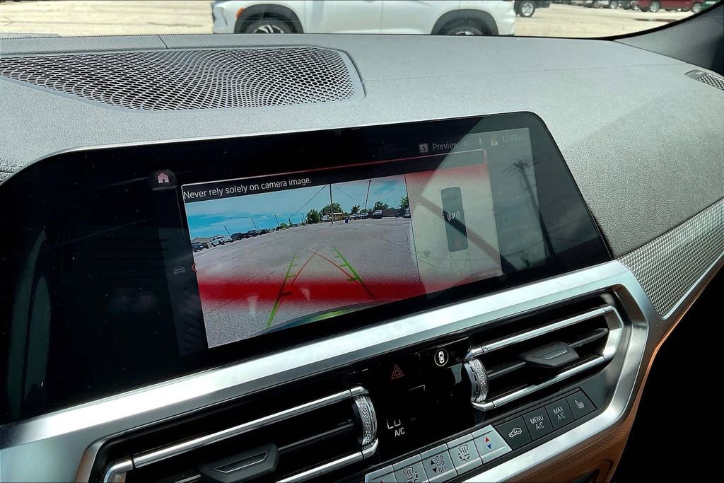 Used 2023 BMW 440i xDrive Convertible w/ Premium Package AWD/4WD image 22