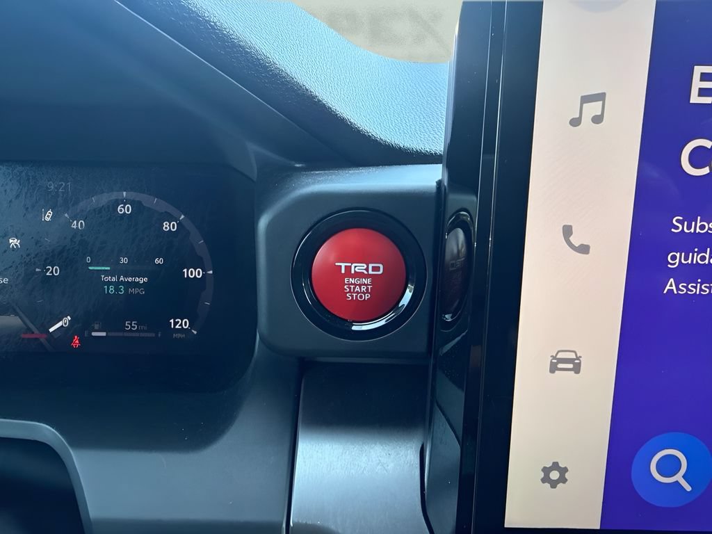 Used 2024 Toyota Tacoma TRD Sport AWD/4WD image 18