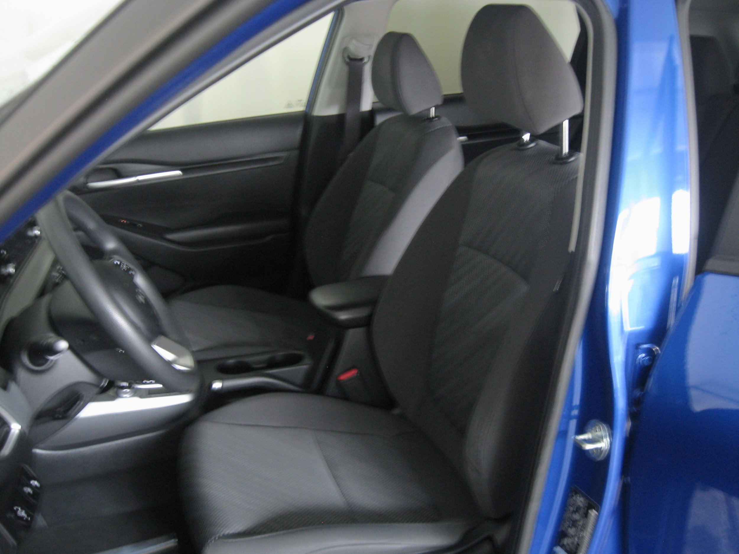 Used 2024 Kia Seltos LX AWD/4WD image 6