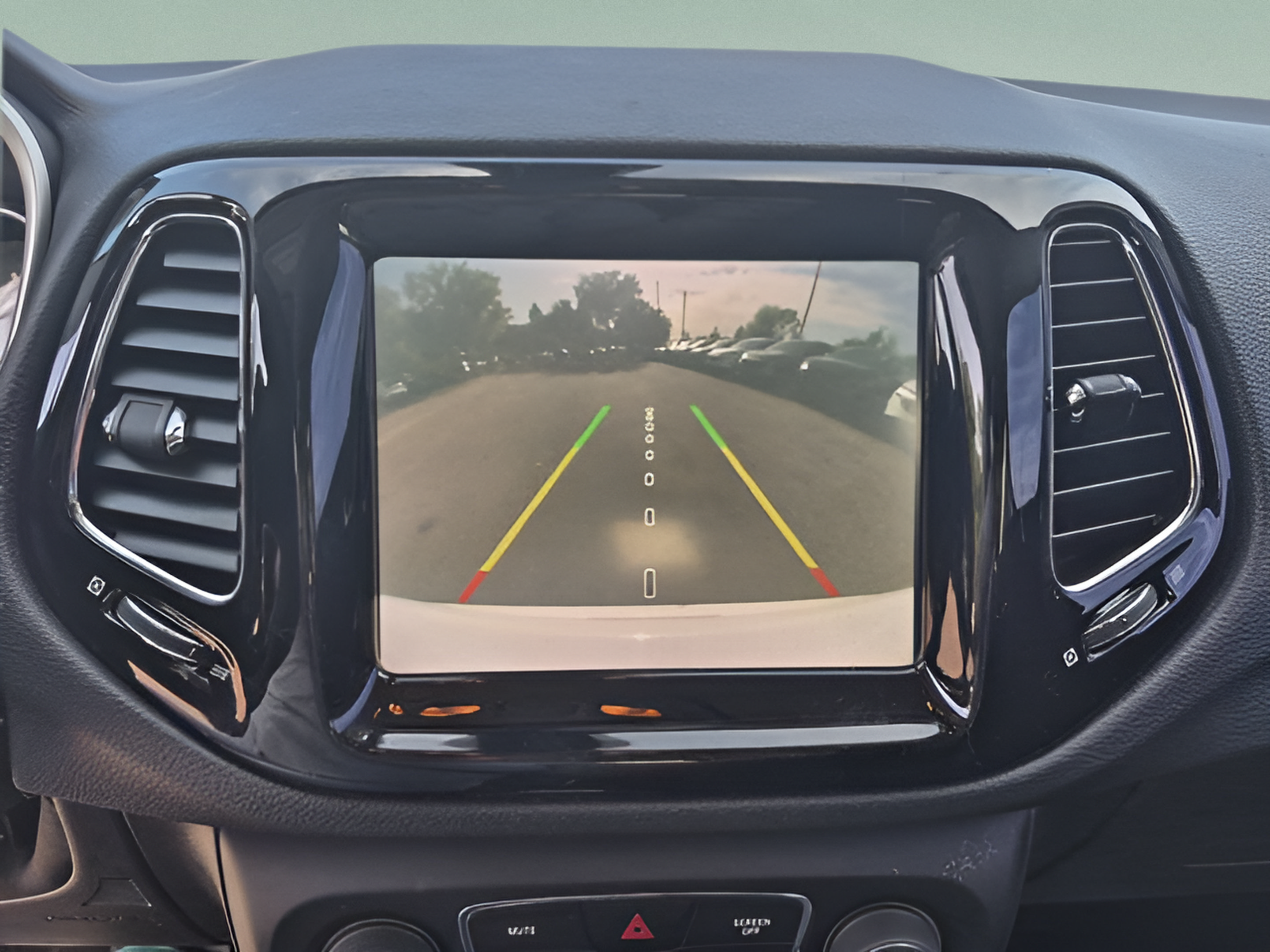 Used 2020 Jeep Compass Limited FWD image 24