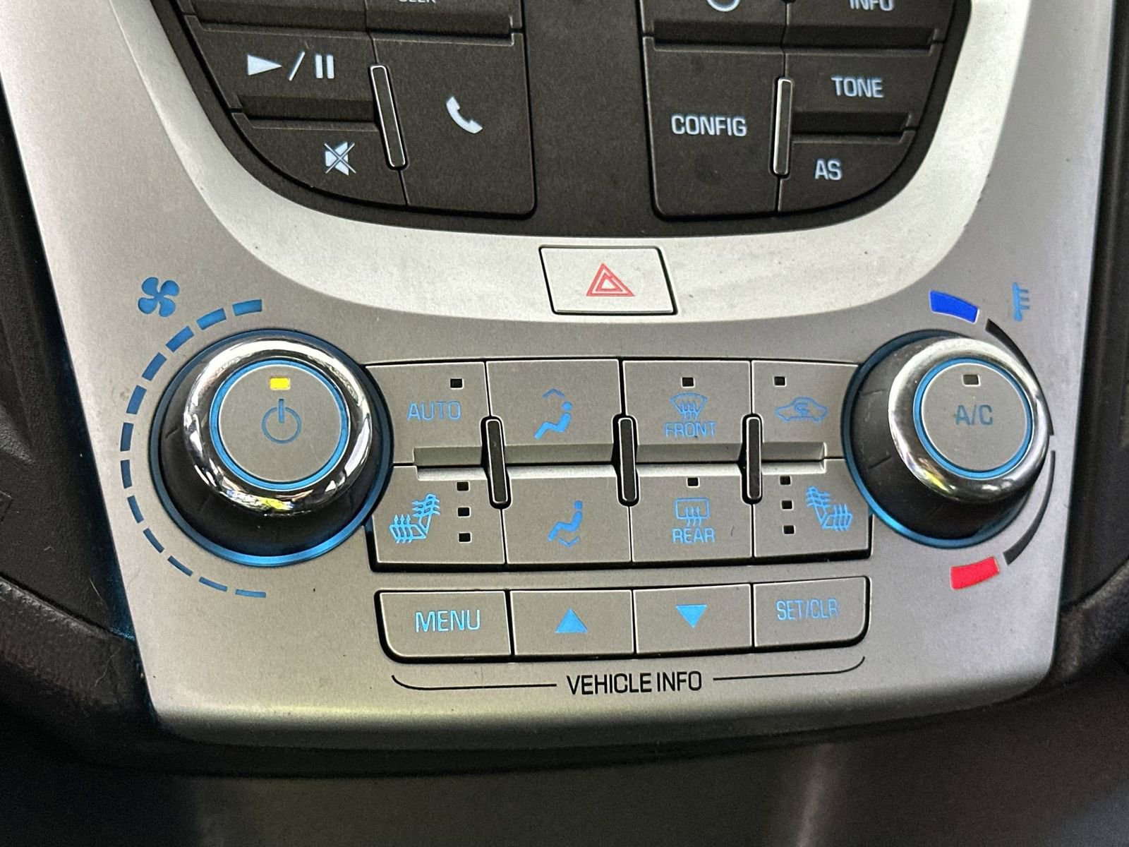 Used 2017 Chevrolet Equinox LT w/ Convenience Package FWD image 19