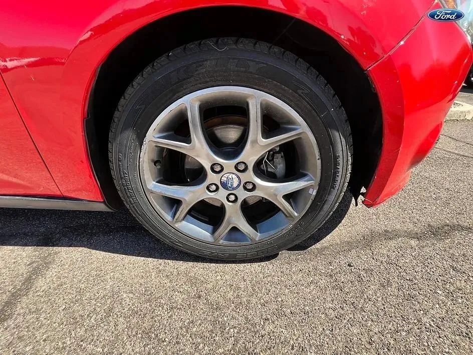 Used 2013 Ford Focus SE FWD image 21