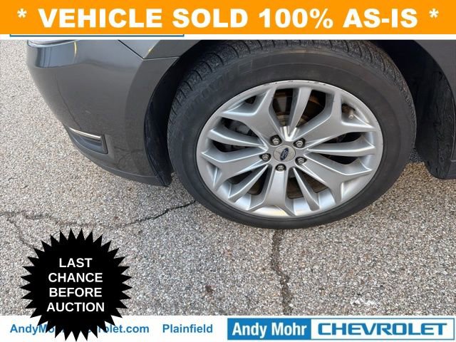 Used 2018 Ford Taurus Limited image 9