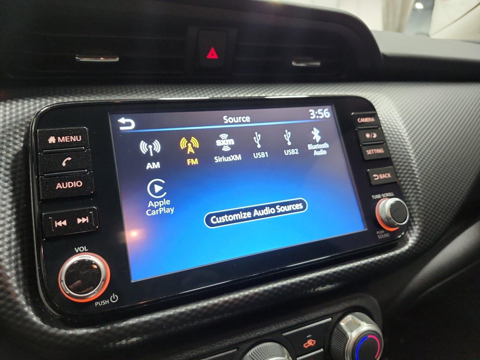 Used 2024 Nissan Kicks SV FWD image 18