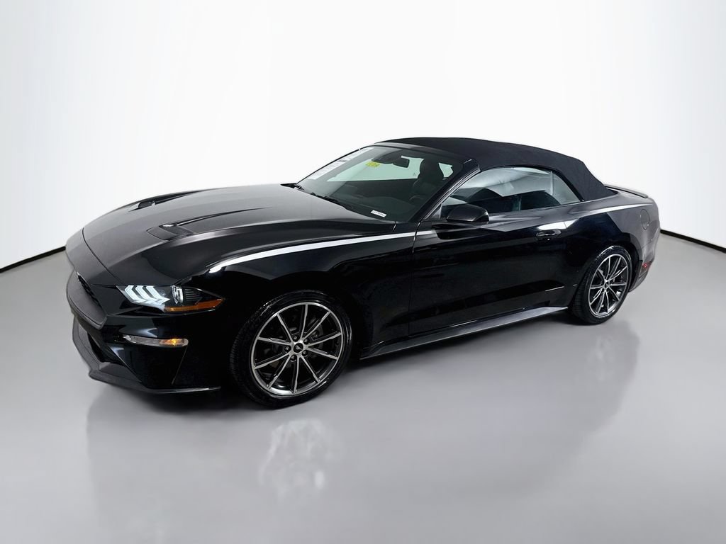 Used 2019 Ford Mustang Premium w/ Equipment Group 201A RWD image 3