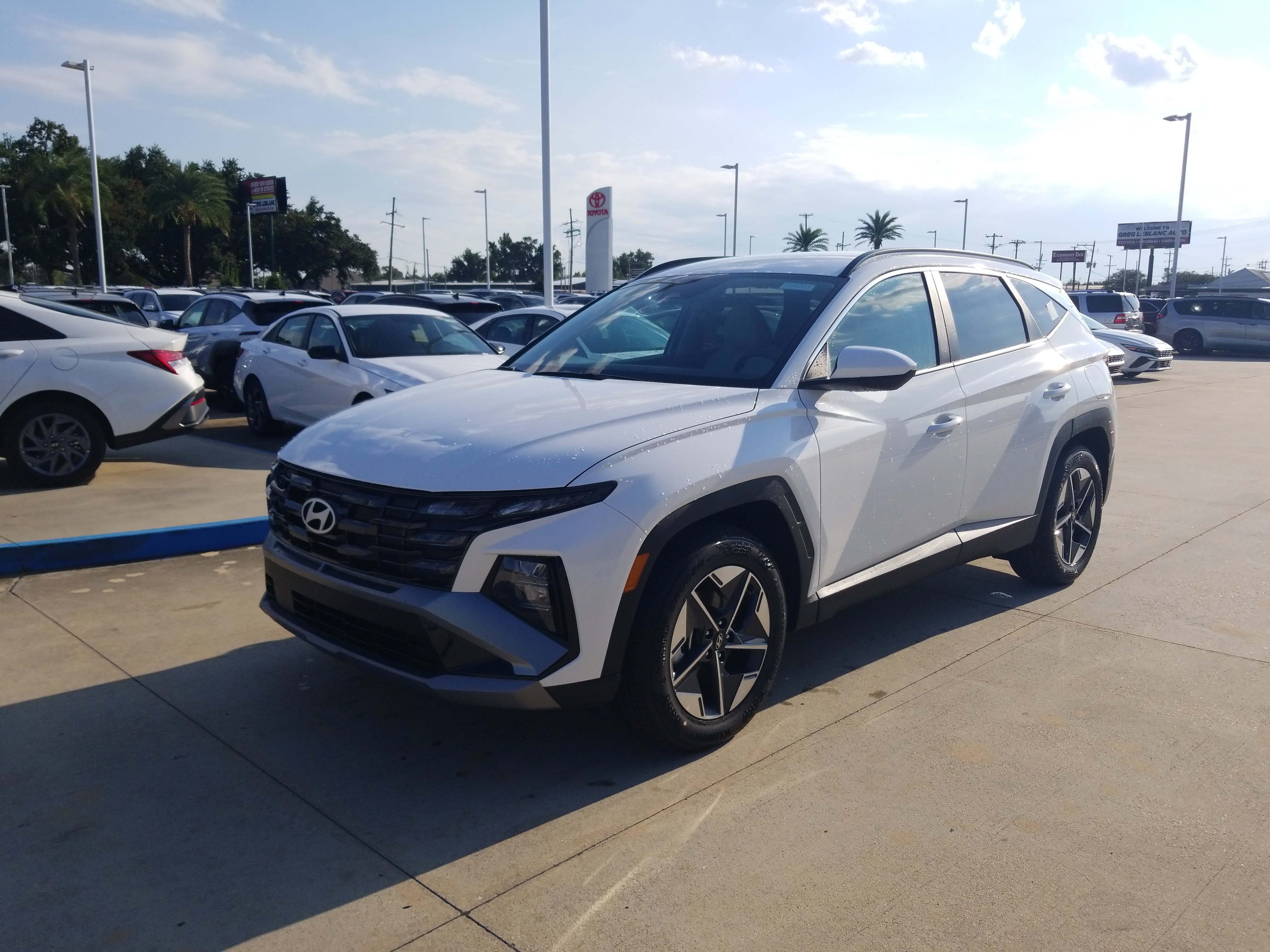 New 2026 Hyundai Tucson SEL image 3