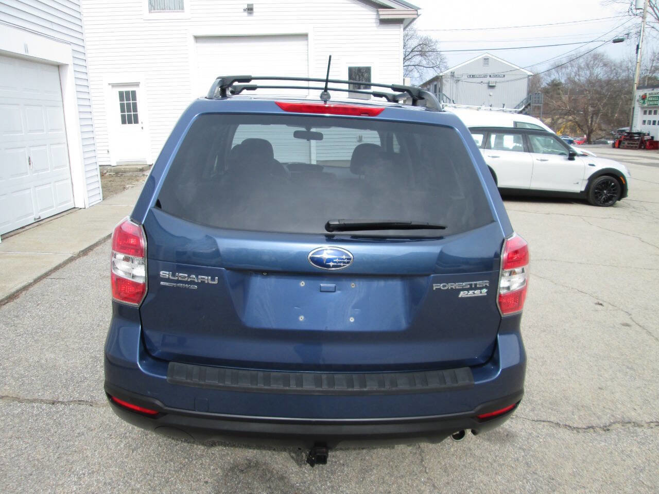 Used 2014 Subaru Forester 2.5i Premium image 9