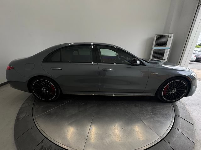 Used 2025 Mercedes-Benz S 63 AMG S image 14