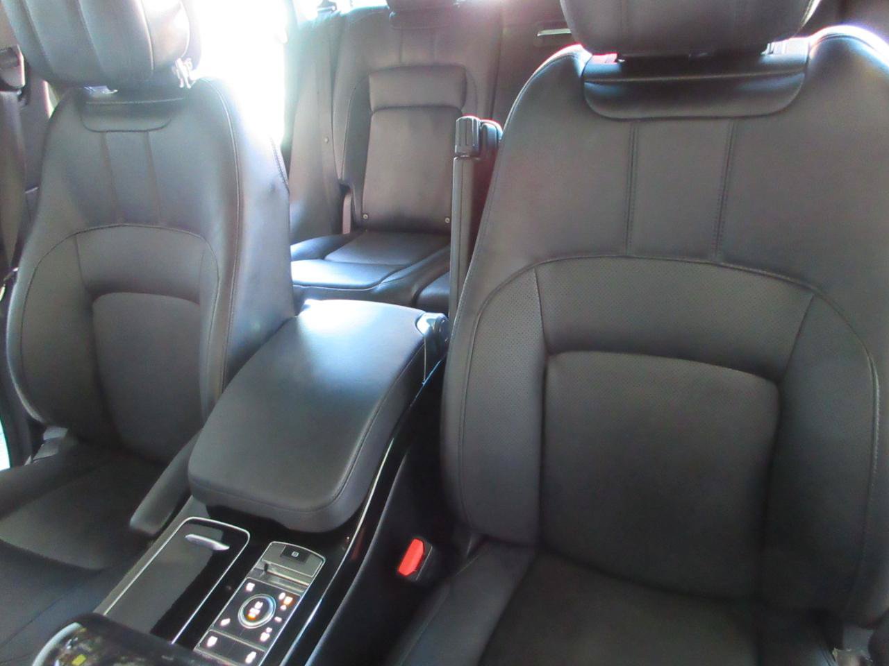 Used 2019 Land Rover Range Rover Supercharged AWD/4WD image 16