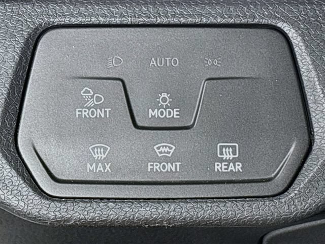 Used 2022 Volkswagen ID.4 Pro S AWD/4WD image 10