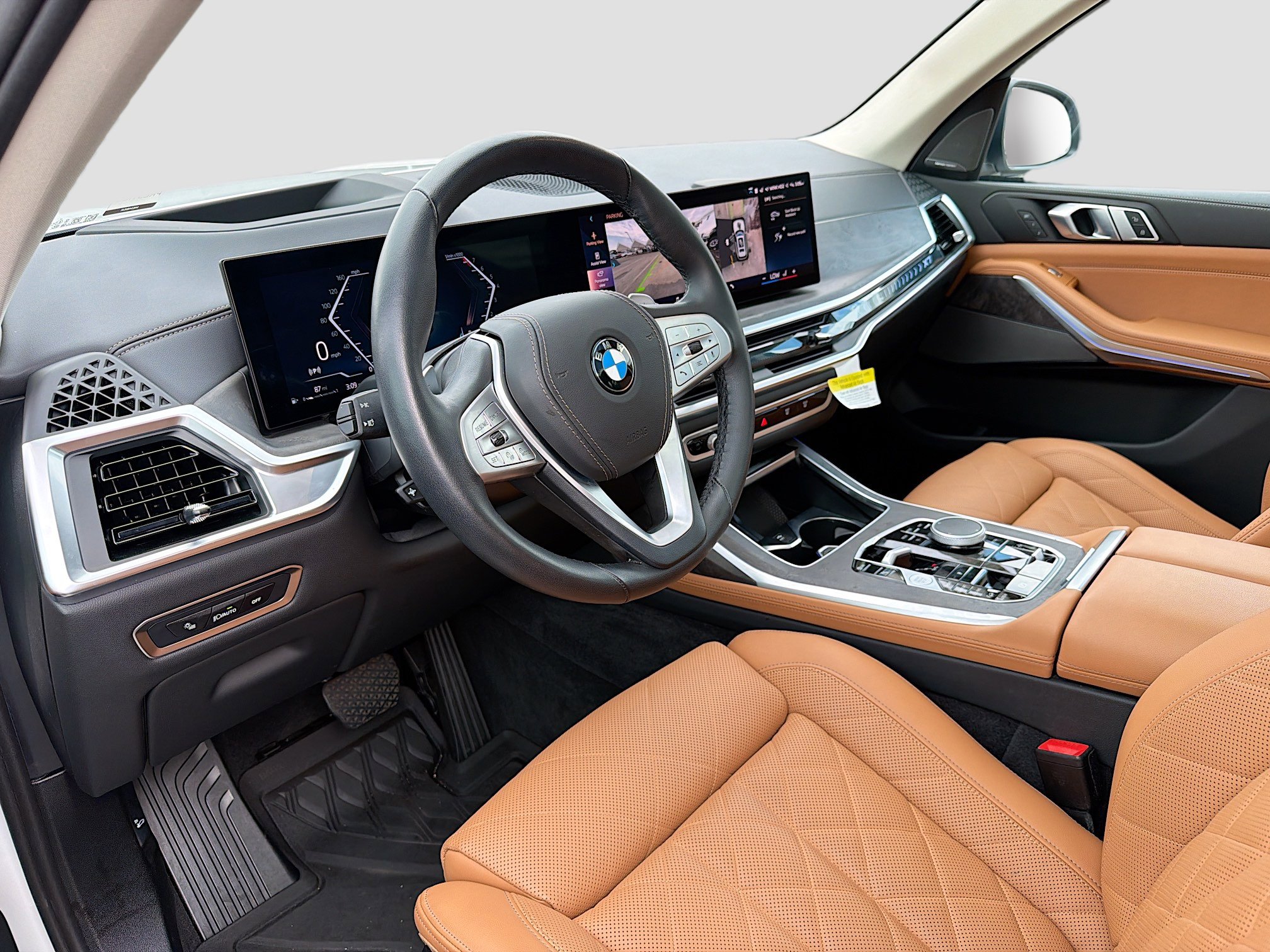 Used 2025 BMW X7 xDrive40i w/ Premium Package image 28