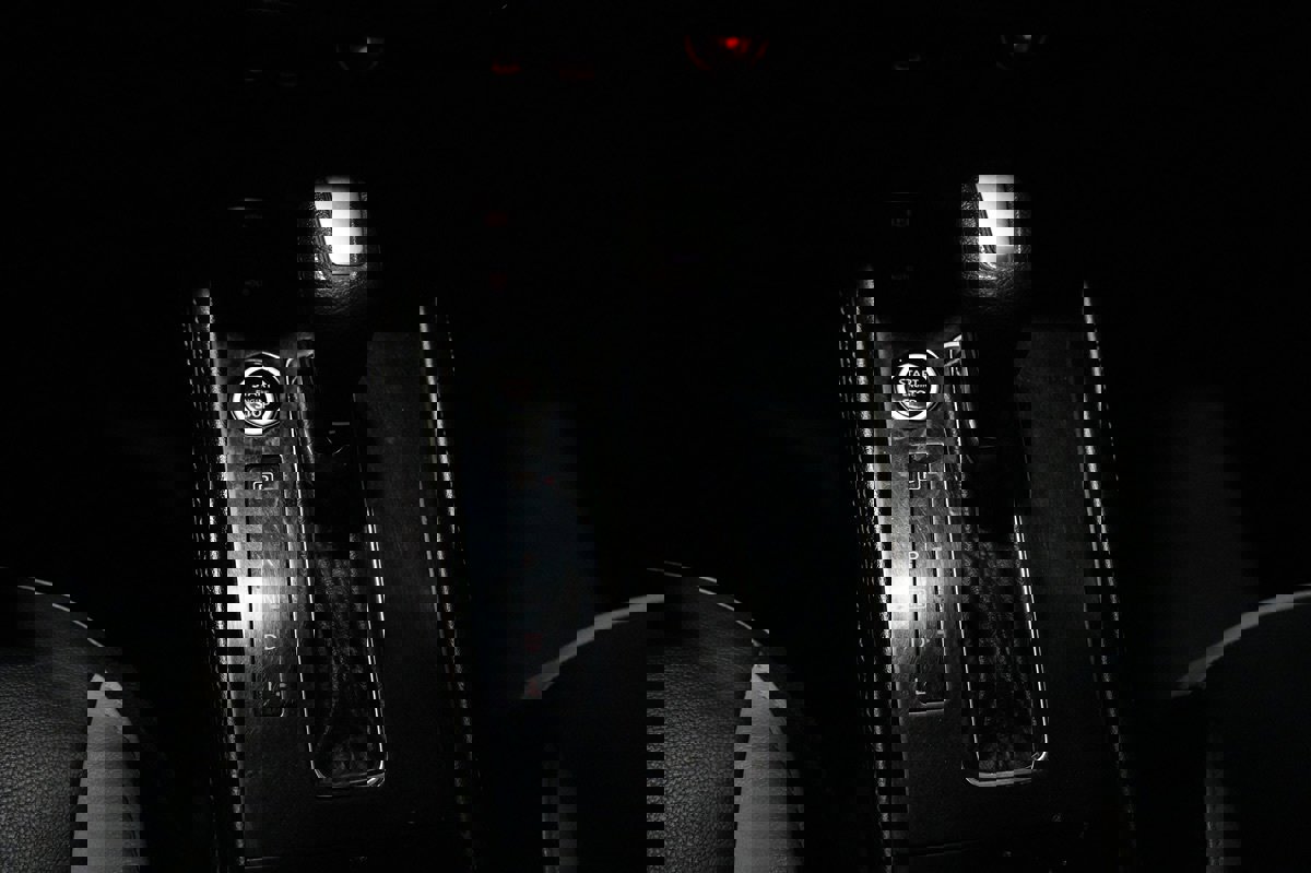 Used 2023 Nissan Kicks SR w/ SR Premium Package image 15