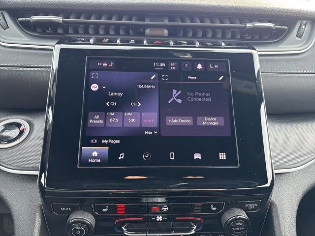 Used 2025 Jeep Grand Cherokee Laredo X w/ Luxury Tech Group I image 17