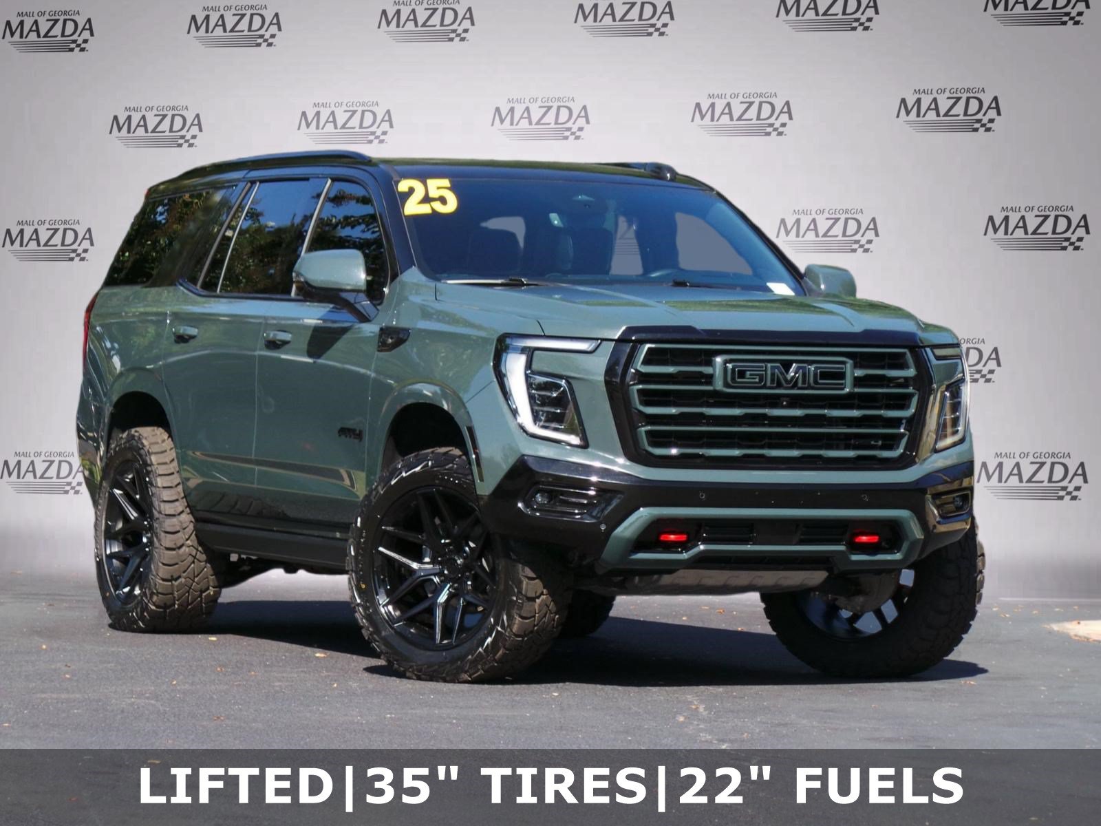 Used 2025 GMC Yukon AT4 Ultimate w/ LPO, Floor Liner Package AWD/4WD image 2