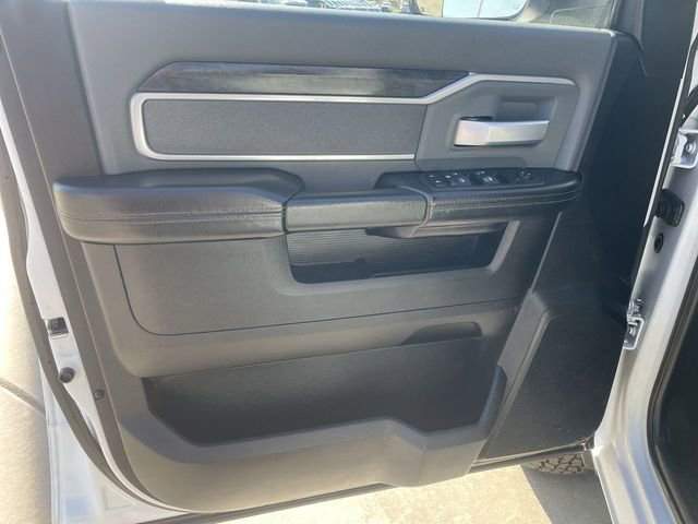 Used 2022 RAM 3500 Big Horn image 21