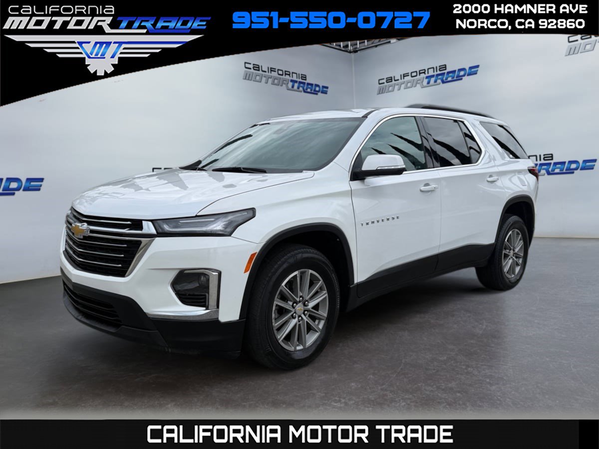 Used 2023 Chevrolet Traverse LT
