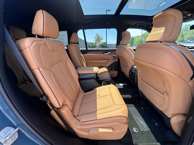 New 2026 Jeep Grand Cherokee L Summit AWD/4WD image 30
