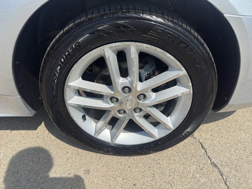 Used 2012 Chevrolet Impala LTZ FWD image 9