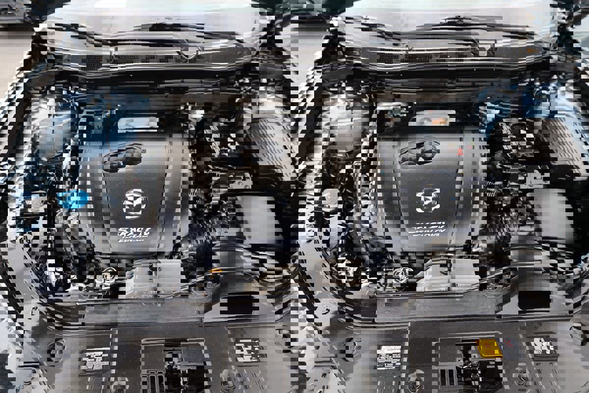 Used 2015 MAZDA CX-5 Touring image 32