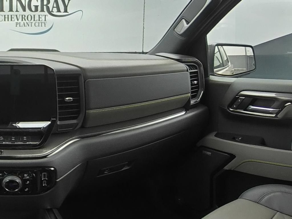 Used 2026 Chevrolet Silverado 1500 ZR2 AWD/4WD image 15