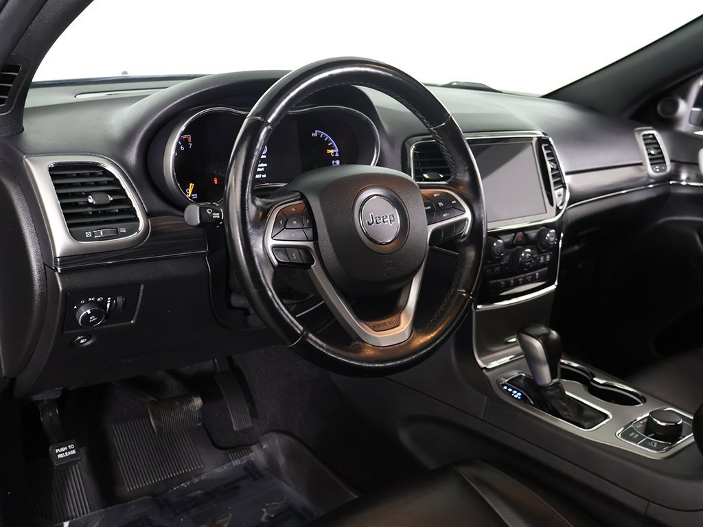 Used 2021 Jeep Grand Cherokee Limited image 28