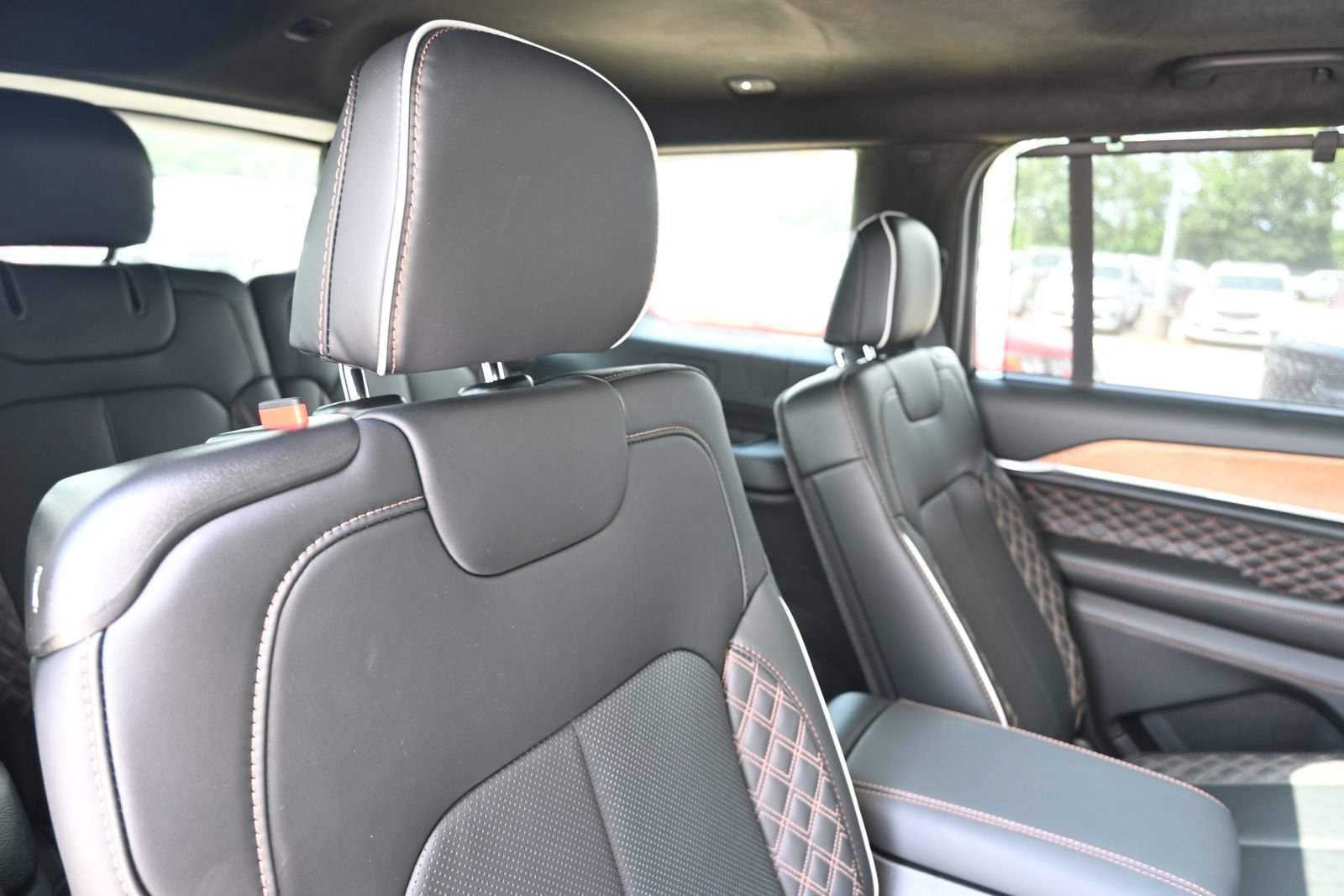 New 2026 Jeep Grand Cherokee L Summit AWD/4WD image 46