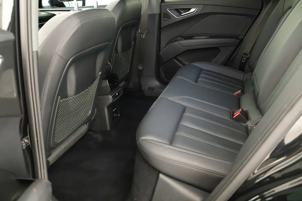 Certified 2023 Audi Q4 e-tron Premium Plus w/ Premium Plus RWD image 25