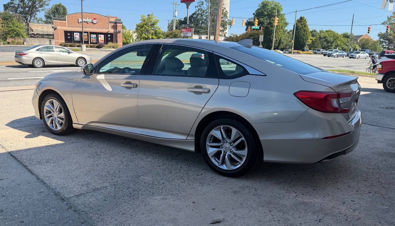 Used 2020 Honda Accord LX image 4