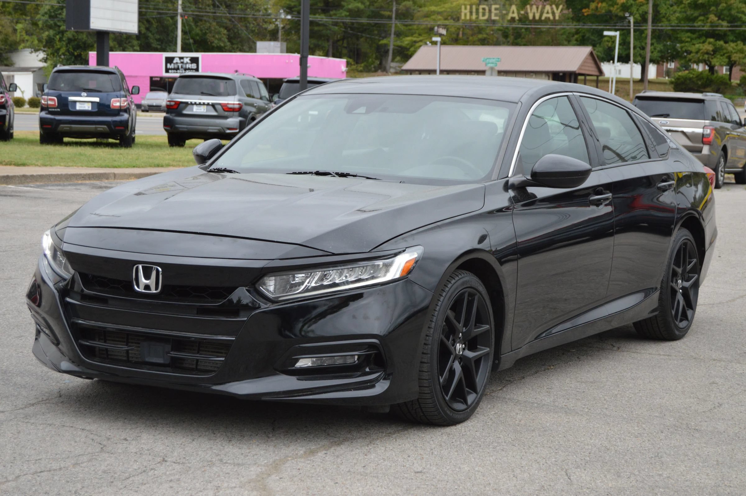 Used 2018 Honda Accord Sport image 1