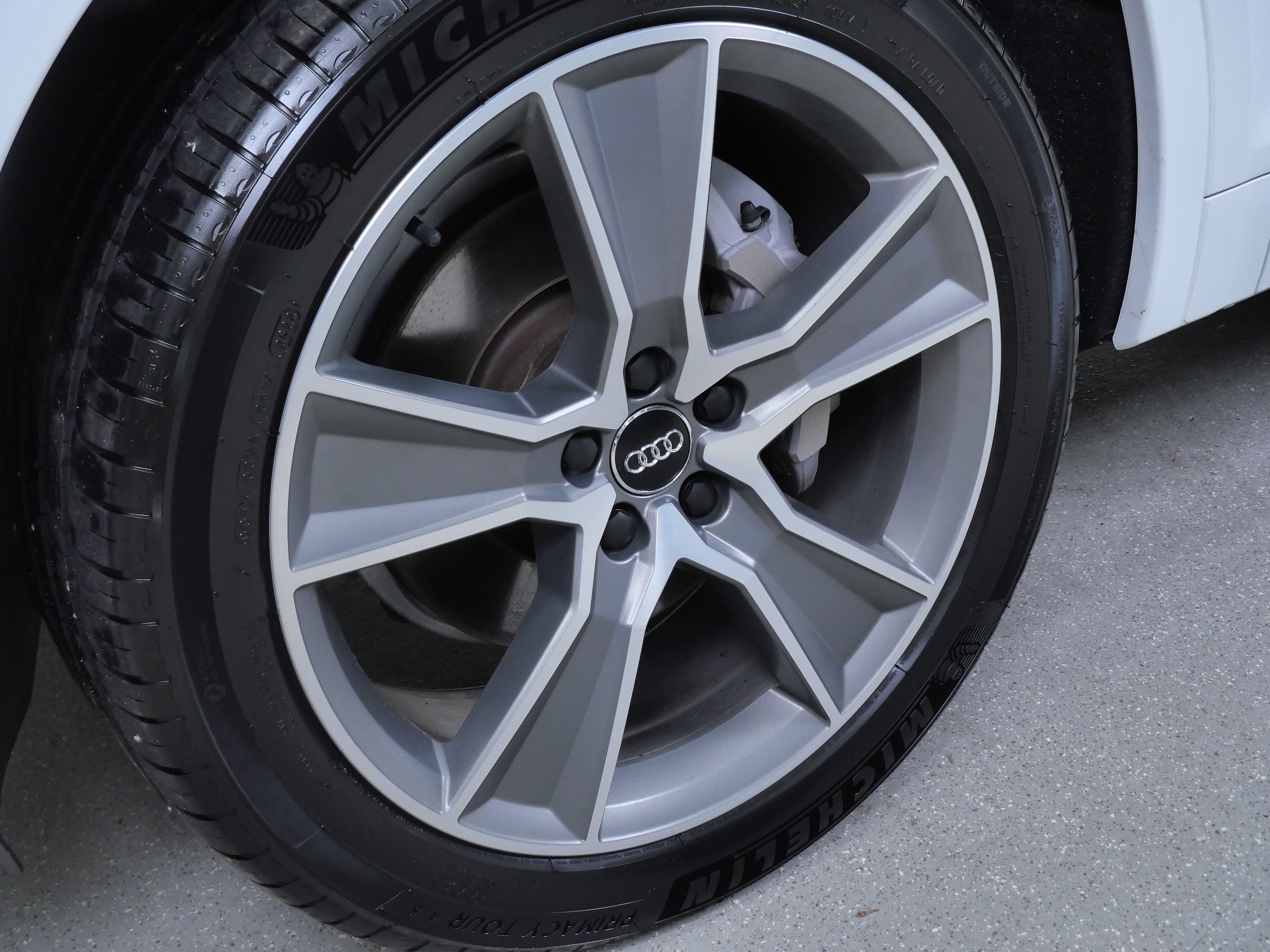 Used 2019 Audi Q5 Prestige AWD/4WD image 12