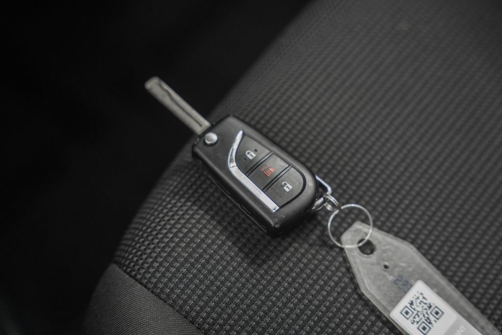 Used 2025 Toyota RAV4 LE image 38