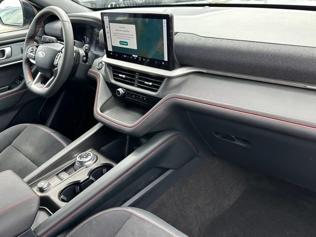 Certified 2026 Ford Explorer ST AWD/4WD image 9