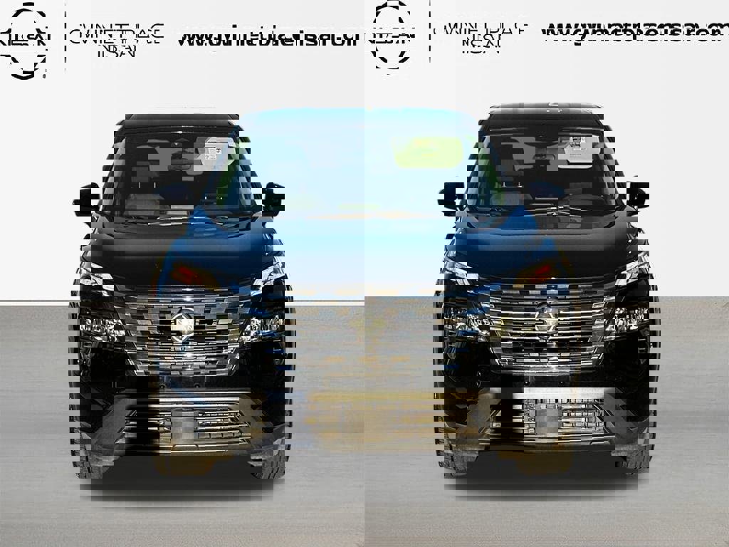 Used 2024 Nissan Rogue SV image 2