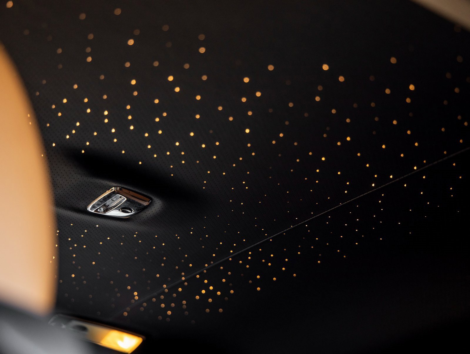 Used 2017 Rolls-Royce Wraith image 31