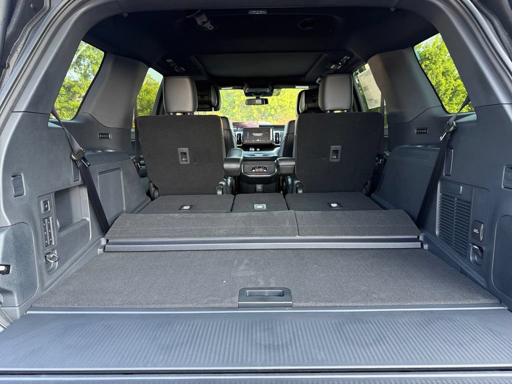 New 2026 Ford Expedition Platinum w/ Stealth Appearance Package AWD/4WD image 16