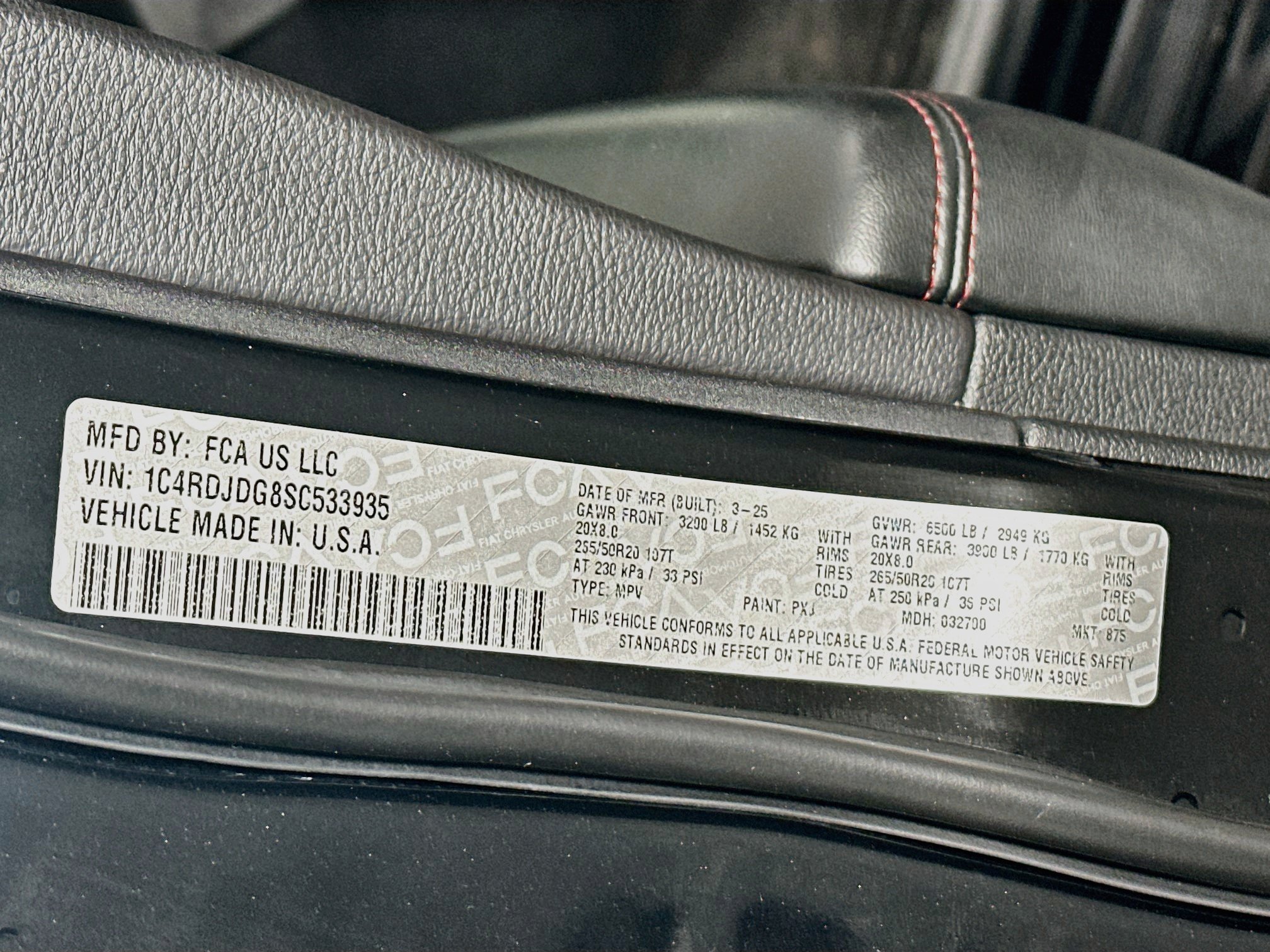 Used 2025 Dodge Durango GT AWD/4WD image 12