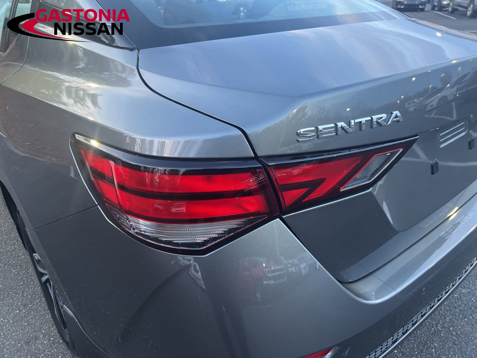 Used 2021 Nissan Sentra SV image 14