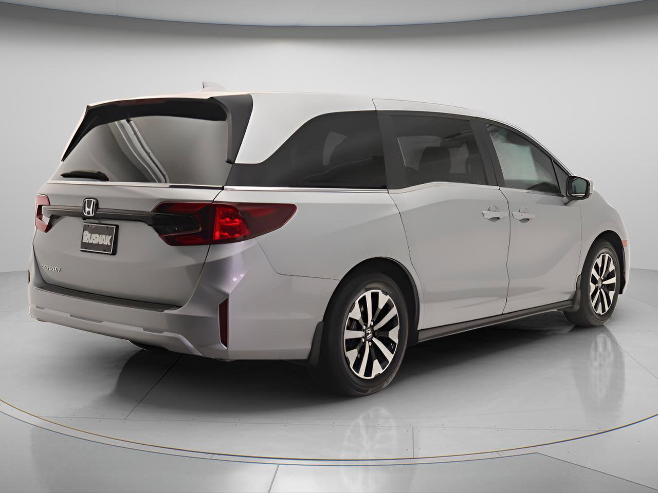 Used 2025 Honda Odyssey EX-L image 4