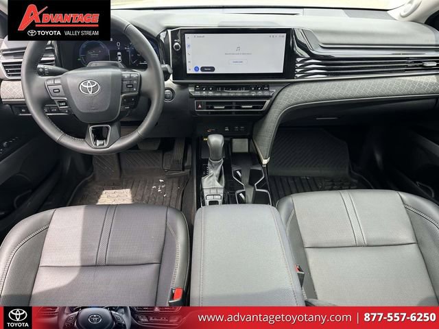Used 2026 Toyota Camry XLE w/ Premium Plus Package AWD/4WD image 17